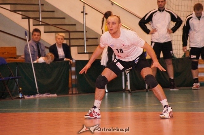 Pekpol Ostrołęka - Energetyk Jaworzno [14.01.2012] - zdjęcie #23 - eOstroleka.pl