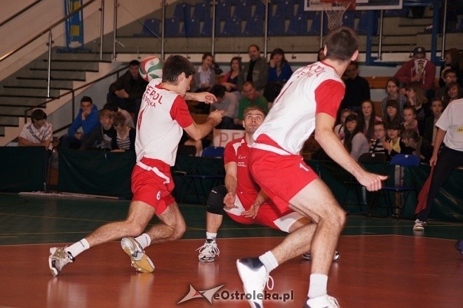 Pekpol Ostrołęka - Energetyk Jaworzno [14.01.2012] - zdjęcie #16 - eOstroleka.pl
