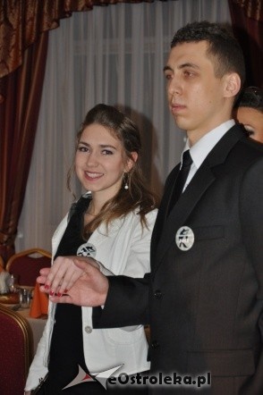 Studniówka 2012: Bal maturalny uczniów 1 LO [14.I.2012]  - zdjęcie #158 - eOstroleka.pl