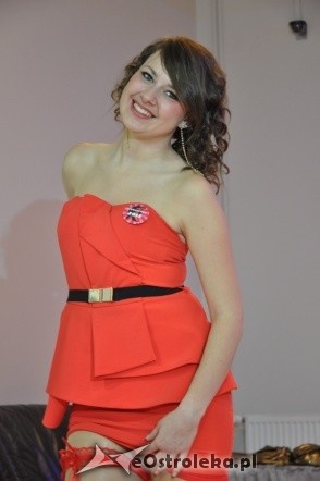 Studniówka 2012: Bal maturalny uczniów 1 LO [14.I.2012]  - zdjęcie #89 - eOstroleka.pl