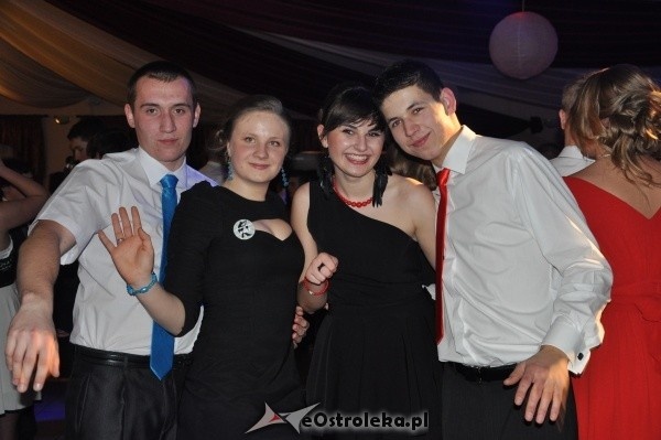 Studniówka 2012: Bal maturalny uczniów 1 LO [14.I.2012]  - zdjęcie #22 - eOstroleka.pl