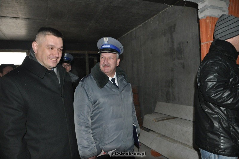 Komendant policji obejrzał nowy gabinet [18 I 2012] - zdjęcie #14 - eOstroleka.pl