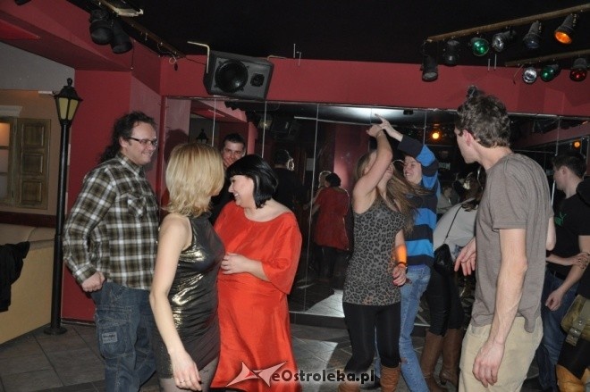 Dyskoteka w klubie Piwnica 17 [26.I.2012] - zdjęcie #1 - eOstroleka.pl