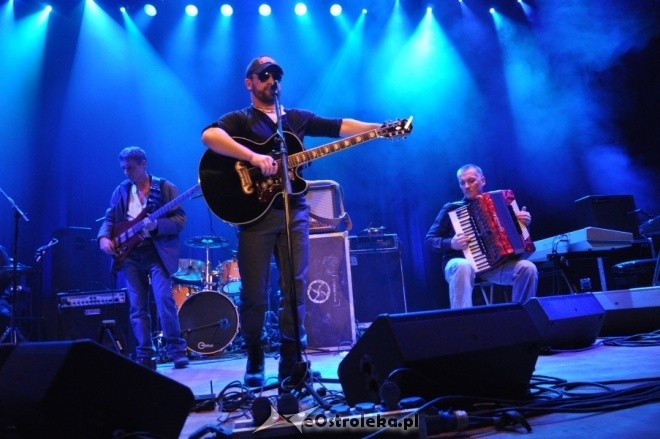 Koncert Gienek Loska Band w OCK [30.I.2012] - zdjęcie #34 - eOstroleka.pl
