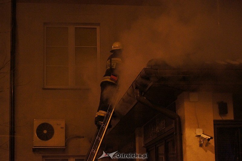 Pożar w Avalonie [2.2.2012] - zdjęcie #12 - eOstroleka.pl