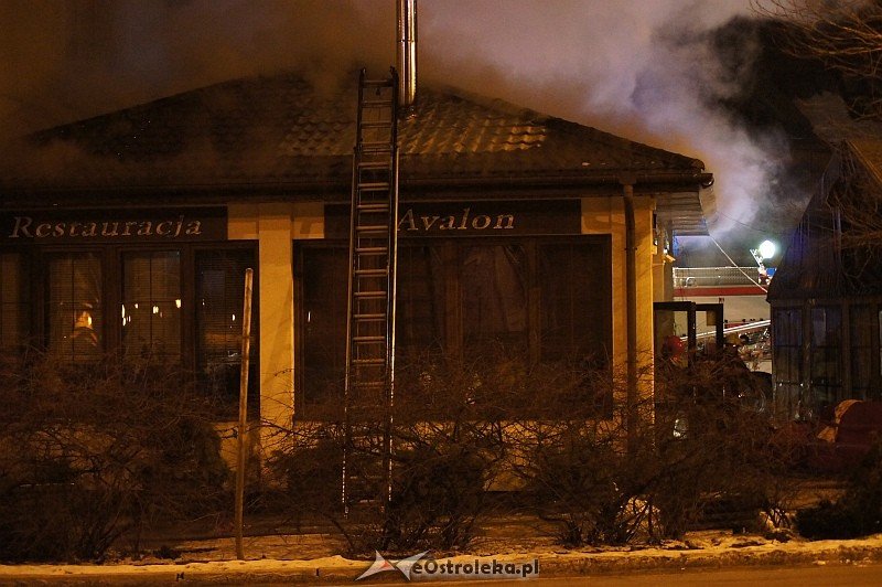 Pożar w Avalonie [2.2.2012] - zdjęcie #17 - eOstroleka.pl