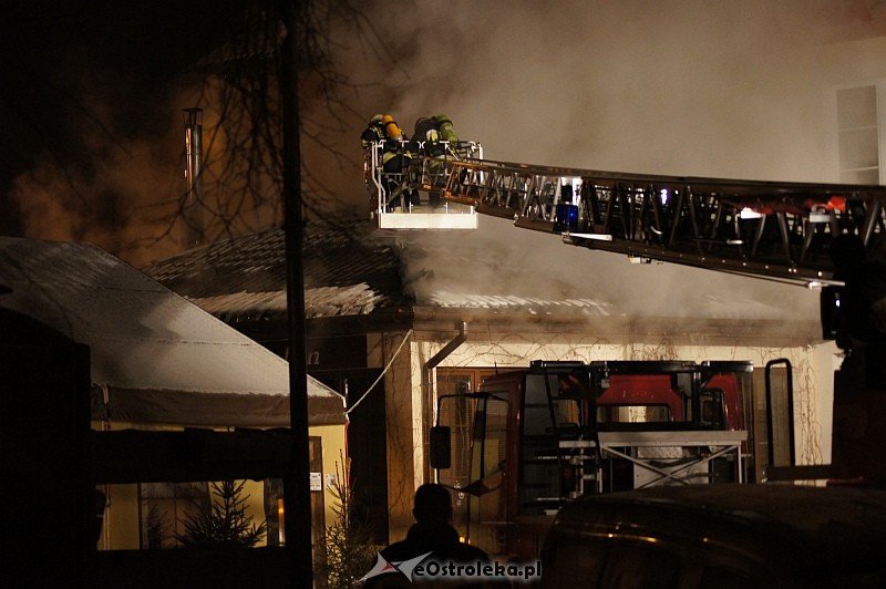 Pożar w Avalonie [2.2.2012] - zdjęcie #32 - eOstroleka.pl