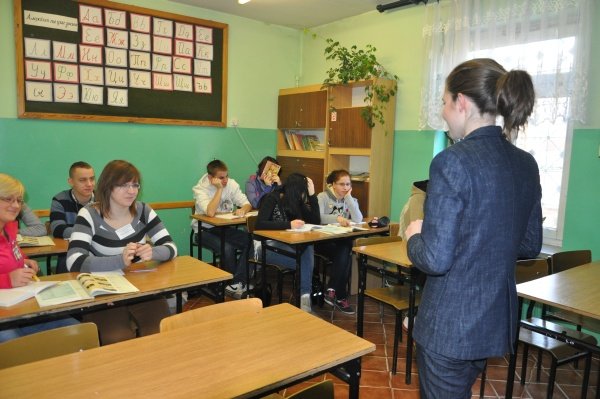 ZSZ 4: Druga edycja programu Fabryka Szans rozpoczęta [2.II.2012] - zdjęcie #5 - eOstroleka.pl
