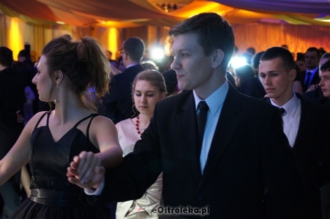 Studniówka II LO [04.II.2012] - zdjęcie #205 - eOstroleka.pl