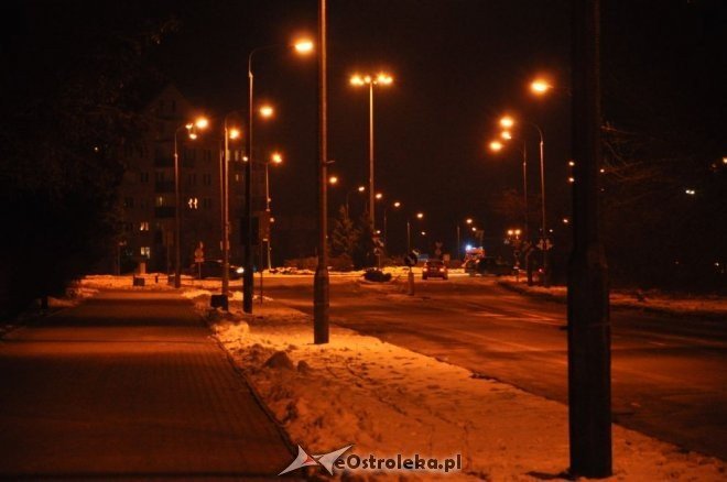 Kolizja 3 aut na ul. Goworowskiej i Jana Pawła II [07.02.2012] - zdjęcie #12 - eOstroleka.pl