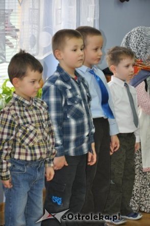 Dzień babci i dziadka w Przedszkolu Miejskim nr 1 [9.II.2012] - zdjęcie #35 - eOstroleka.pl