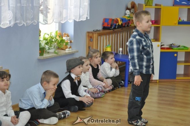 Dzień babci i dziadka w Przedszkolu Miejskim nr 1 [9.II.2012] - zdjęcie #21 - eOstroleka.pl