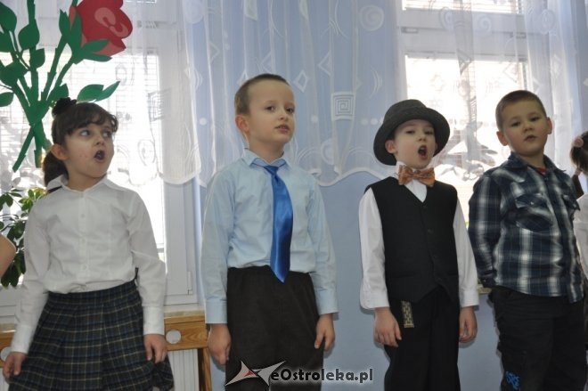 Dzień babci i dziadka w Przedszkolu Miejskim nr 1 [9.II.2012] - zdjęcie #14 - eOstroleka.pl