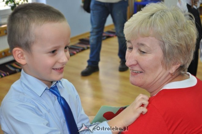 Dzień babci i dziadka w Przedszkolu Miejskim nr 1 [9.II.2012] - zdjęcie #5 - eOstroleka.pl