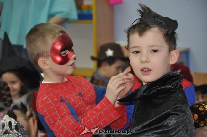 Bal karnawałowy w Przedszkolu Miejskim nr 1 [10.II.2012] - zdjęcie #29 - eOstroleka.pl