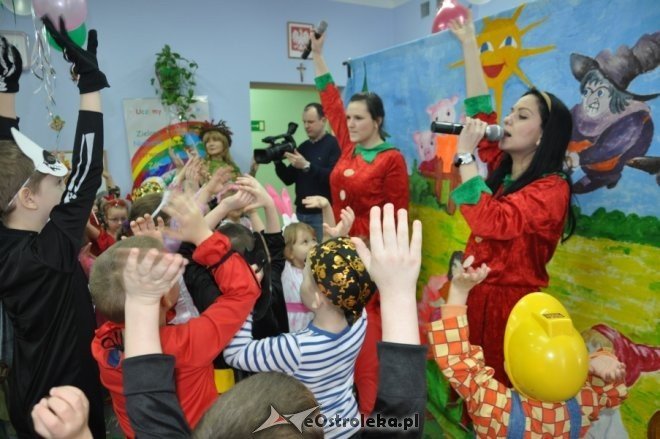 Bal karnawałowy w Przedszkolu Miejskim nr 1 [10.II.2012] - zdjęcie #14 - eOstroleka.pl