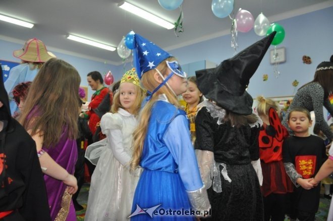 Bal karnawałowy w Przedszkolu Miejskim nr 1 [10.II.2012] - zdjęcie #3 - eOstroleka.pl