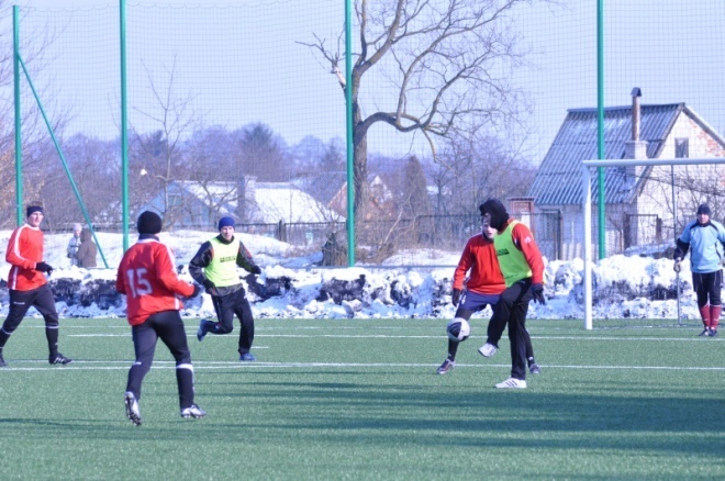Mecz Sparingowy: MKS Narew – Mamry Giżycko [11.02.2012] - zdjęcie #7 - eOstroleka.pl
