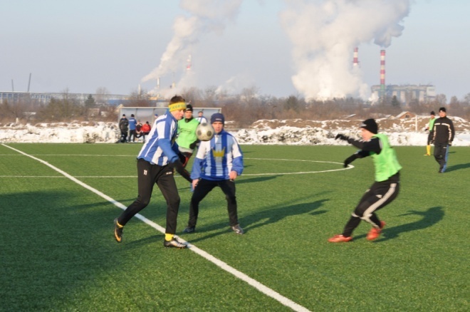 Mecz sparingowy: Korona HiD – MKS Węgrów [11.02.2012] - zdjęcie #12 - eOstroleka.pl