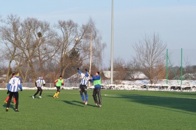 Mecz sparingowy: Korona HiD – MKS Węgrów [11.02.2012] - zdjęcie #6 - eOstroleka.pl