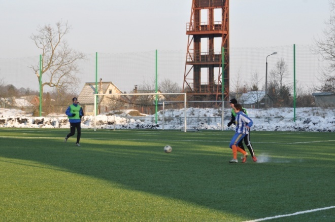 Mecz sparingowy: Korona HiD – MKS Węgrów [11.02.2012] - zdjęcie #3 - eOstroleka.pl