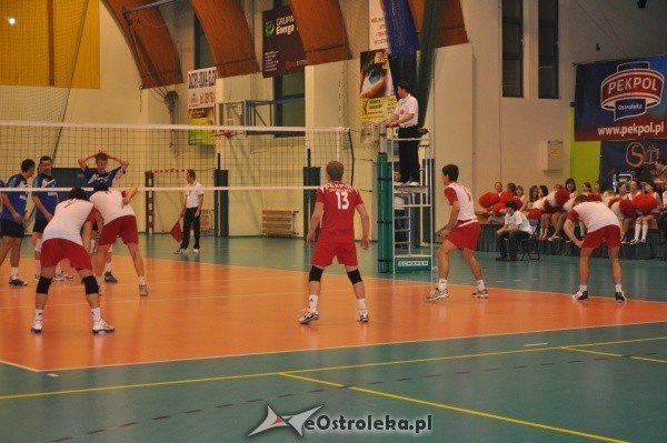 Siatkówka, I Liga: Pekpol Ostrołęka – Rajbud GTPS Gorzów Wielkopolski 3:1 [11.02.2012] - zdjęcie #36 - eOstroleka.pl