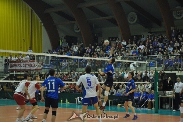 Siatkówka, I Liga: Pekpol Ostrołęka – Rajbud GTPS Gorzów Wielkopolski 3:1 [11.02.2012] - zdjęcie #24 - eOstroleka.pl