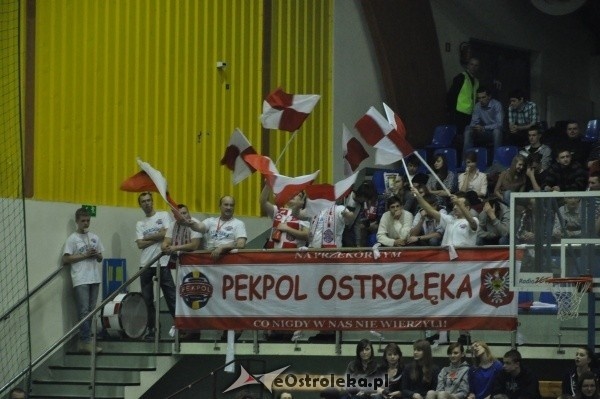 Siatkówka, I Liga: Pekpol Ostrołęka – Rajbud GTPS Gorzów Wielkopolski 3:1 [11.02.2012] - zdjęcie #35 - eOstroleka.pl