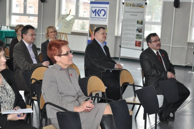ZSZ 2: Rozmawiali o reformie szkół zawodowych [14.II.2012] - zdjęcie #2 - eOstroleka.pl
