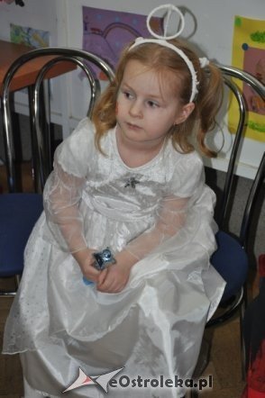 Choinka osiedla Dzieci Polskich [21.II.2012] - zdjęcie #23 - eOstroleka.pl