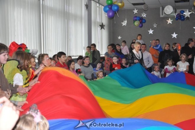 Choinka osiedla Dzieci Polskich [21.II.2012] - zdjęcie #57 - eOstroleka.pl