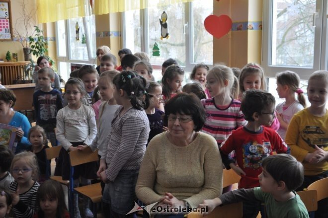 Zbiórka Makulatury w Przedszkolu Miejkim nr 7 [22.II.2012] - zdjęcie #19 - eOstroleka.pl