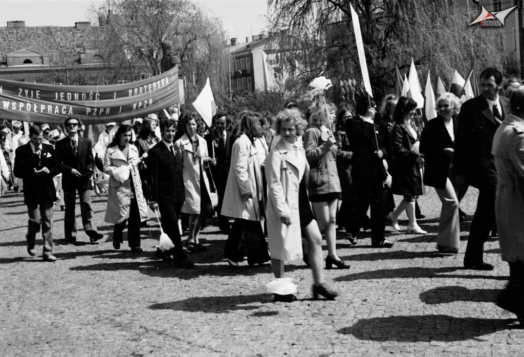 Pochódy 1 majowe 1958 - 1980 - zdjęcie #26 - eOstroleka.pl