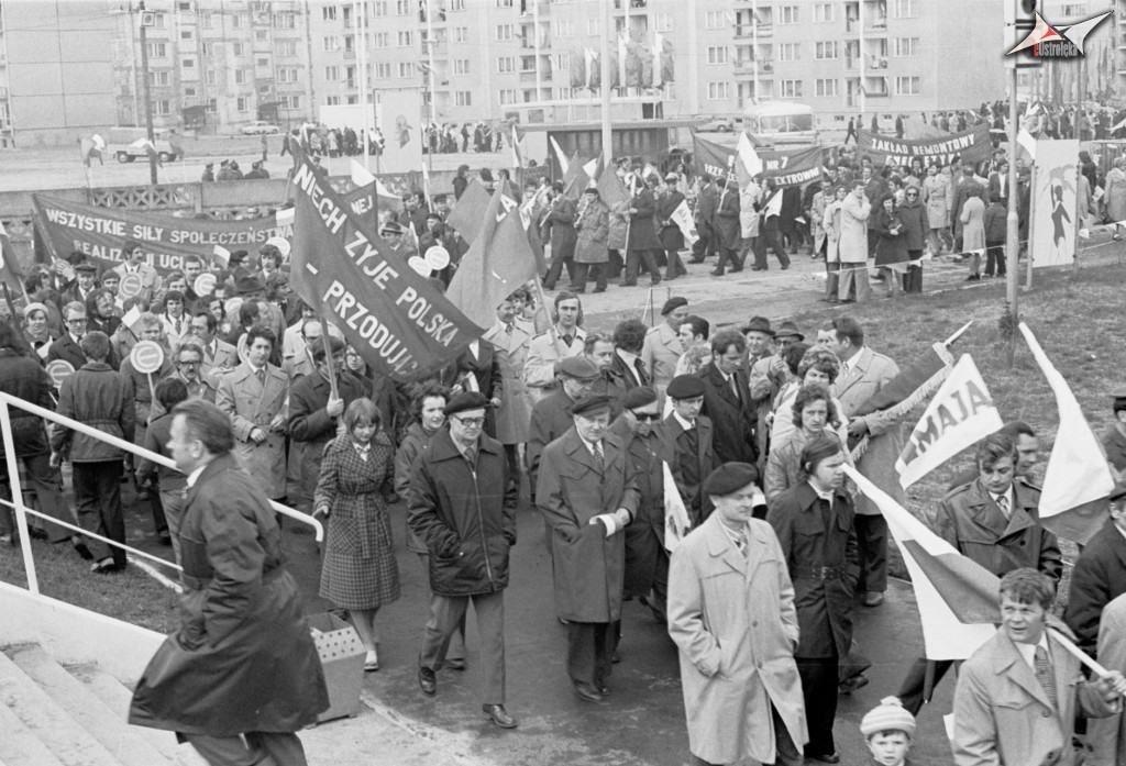 Pochody 1-majowe w Ostrołęce 1958 - 1980 - zdjęcie #169 - eOstroleka.pl