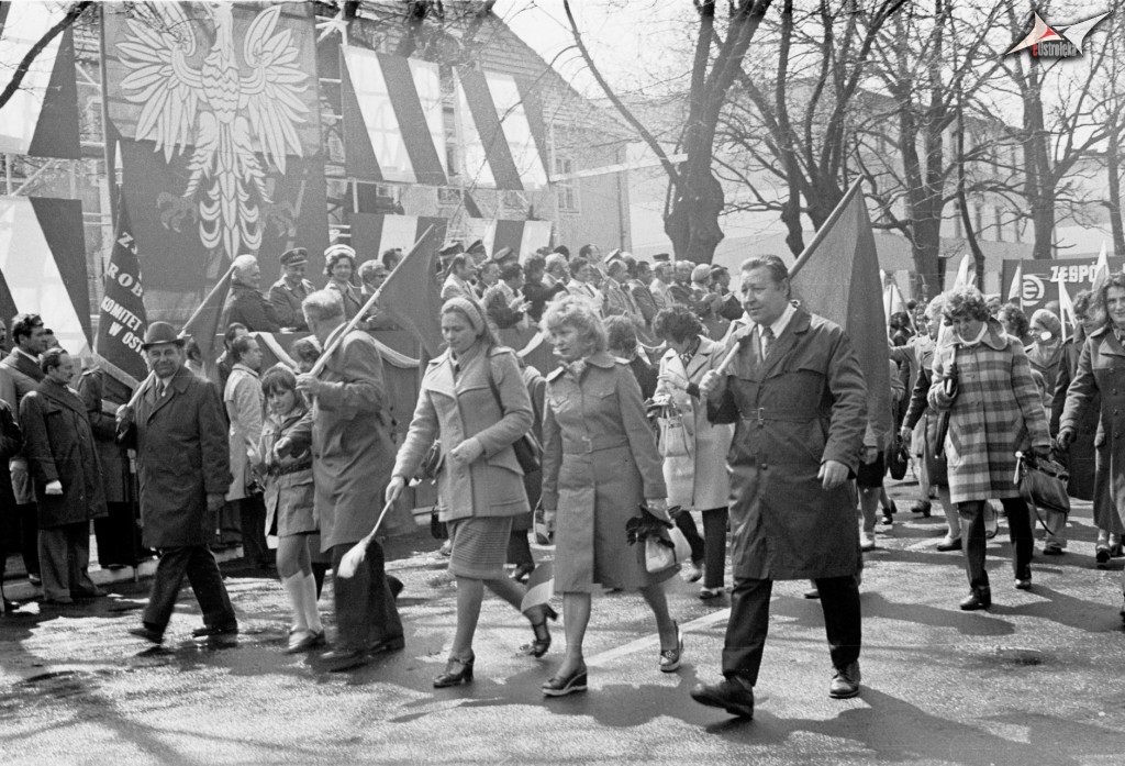 Pochody 1-majowe w Ostrołęce 1958 - 1980 - zdjęcie #149 - eOstroleka.pl