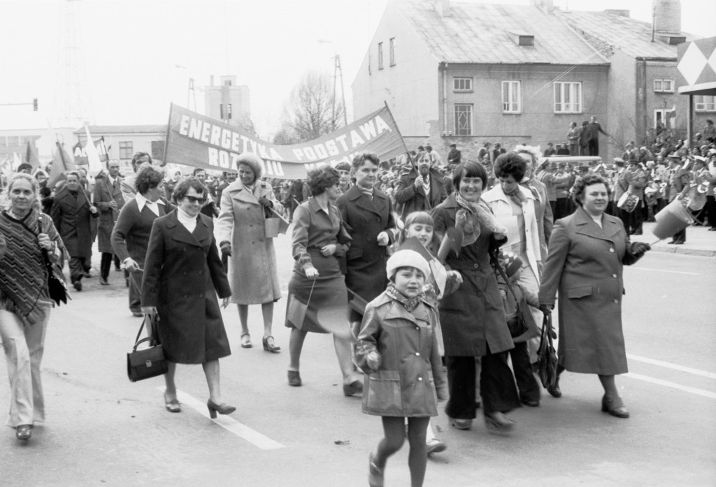 Pochody 1-majowe w Ostrołęce 1958 - 1980 - zdjęcie #103 - eOstroleka.pl