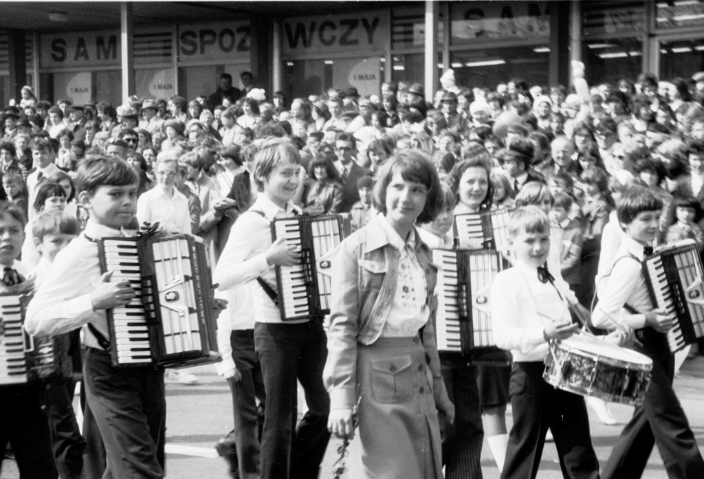 Pochody 1-majowe w Ostrołęce 1958 - 1980 - zdjęcie #85 - eOstroleka.pl