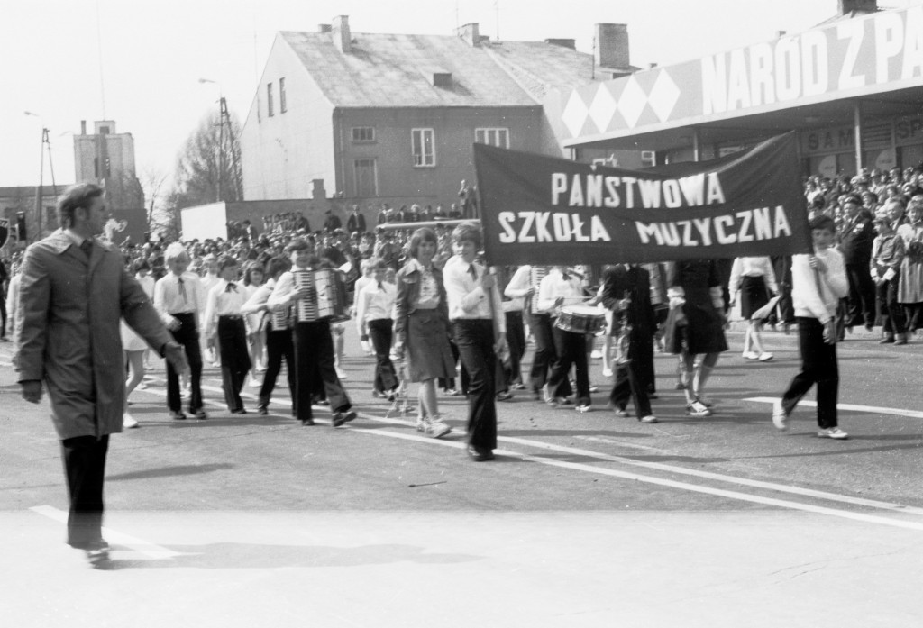 Pochody 1-majowe w Ostrołęce 1958 - 1980 - zdjęcie #63 - eOstroleka.pl