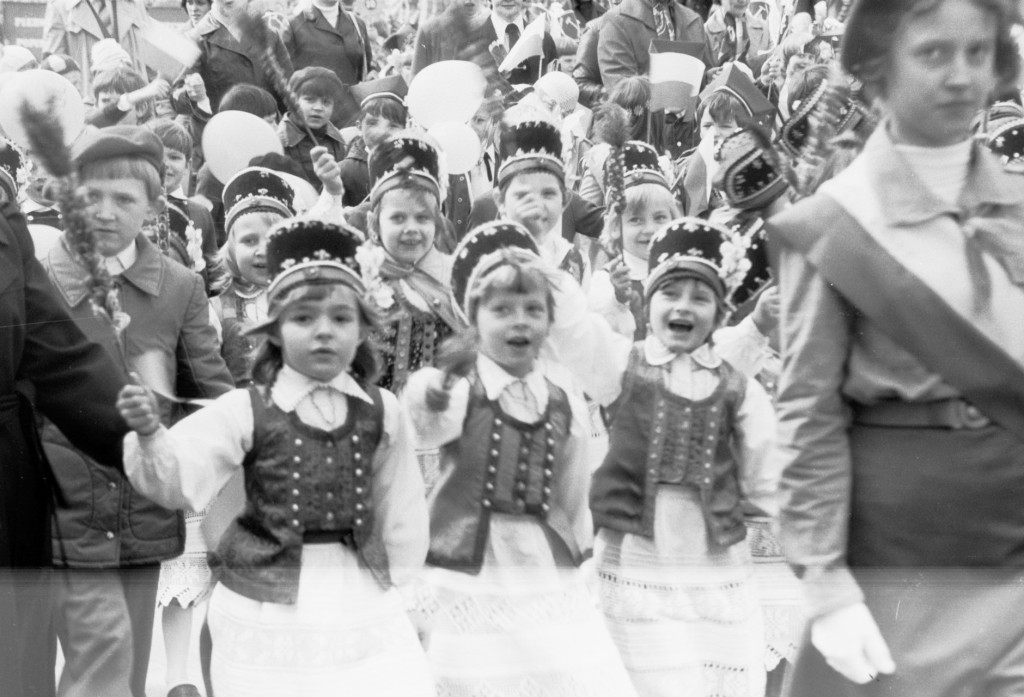 Pochody 1-majowe w Ostrołęce 1958 - 1980 - zdjęcie #37 - eOstroleka.pl