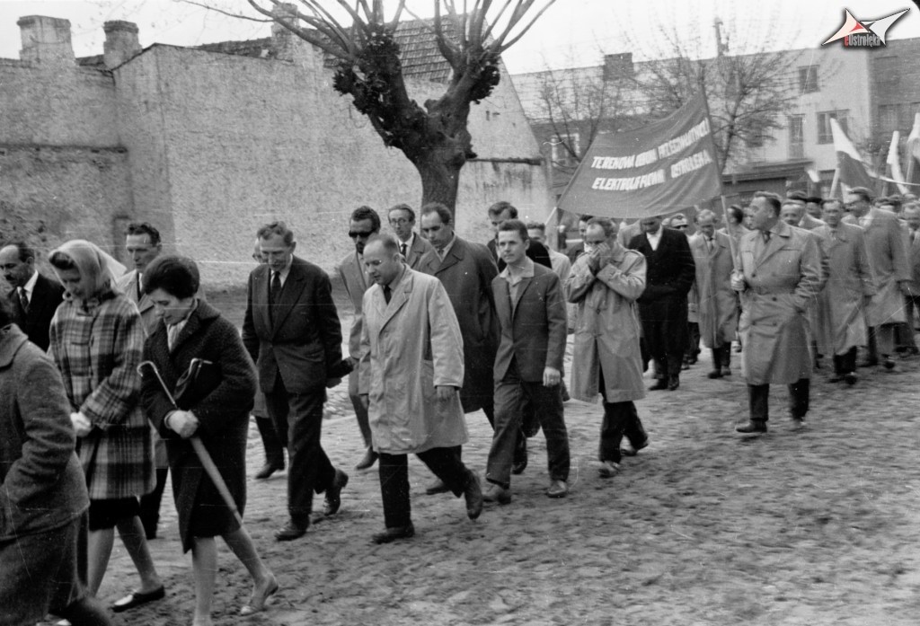Pochódy 1 majowe 1958 - 1980 - zdjęcie #15 - eOstroleka.pl