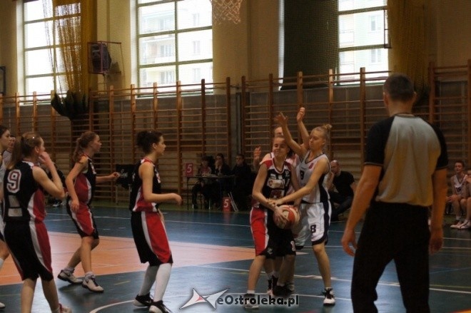 Unia Basket Ostrołęka - MKK Siedlce [25.02.2012] - zdjęcie #17 - eOstroleka.pl