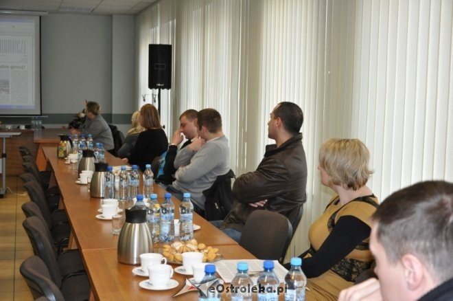 Konferencja Pieniądze i promocja dla firm i bezrobotnych [29.II.2012] - zdjęcie #2 - eOstroleka.pl