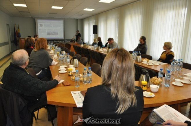Konferencja Pieniądze i promocja dla firm i bezrobotnych [29.II.2012] - zdjęcie #16 - eOstroleka.pl