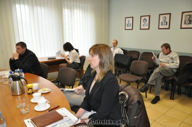 Konferencja Pieniądze i promocja dla firm i bezrobotnych [29.II.2012] - zdjęcie #14 - eOstroleka.pl