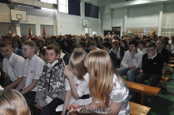 Obchody Narodowego Dnia Pamięci Żołnierzy Wyklętych w Ostrołęce [1 III 2012] - zdjęcie #45 - eOstroleka.pl