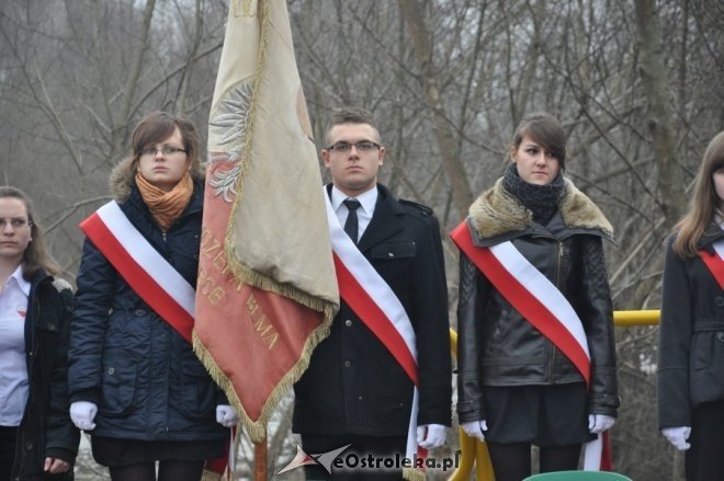 Obchody Narodowego Dnia Pamięci Żołnierzy Wyklętych w Ostrołęce [1 III 2012] - zdjęcie #14 - eOstroleka.pl