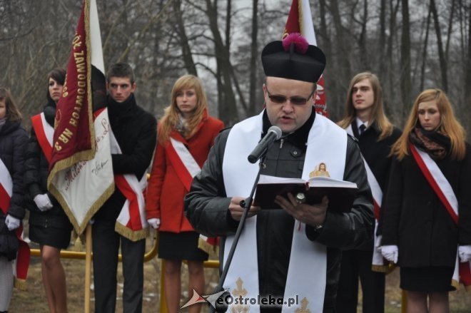 Obchody Narodowego Dnia Pamięci Żołnierzy Wyklętych w Ostrołęce [1 III 2012] - zdjęcie #5 - eOstroleka.pl
