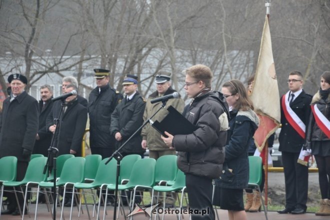 Obchody Narodowego Dnia Pamięci Żołnierzy Wyklętych w Ostrołęce [1 III 2012] - zdjęcie #3 - eOstroleka.pl
