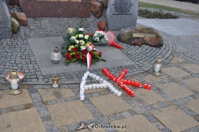 Ostrołęczanie oddali hołd żołnierzom wyklętym [1.III.2012] - zdjęcie #23 - eOstroleka.pl