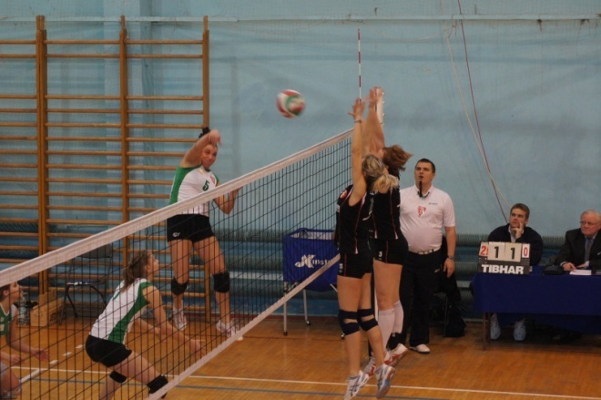 Nike Ostrołęka - ŁKS Łódź [3.03.2012] - zdjęcie #25 - eOstroleka.pl